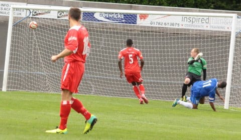 Neville Brown levels the scores. Pic: Dave Birt