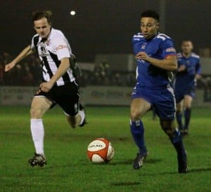 Theo Robinson on the run. Pic: Dave Birt
