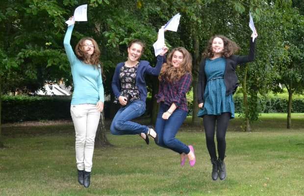 Nether Stowe students Amy Hooper, Bethany Daire, Nancy McMulkin and Anya Perry