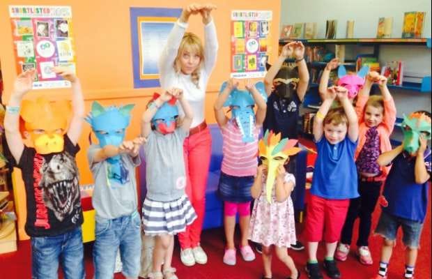 Nicky Kemp with some of the children at Lichfield Library
