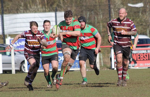 Pat Bayliss spots a gap in the line. Pic: Joanne Gough
