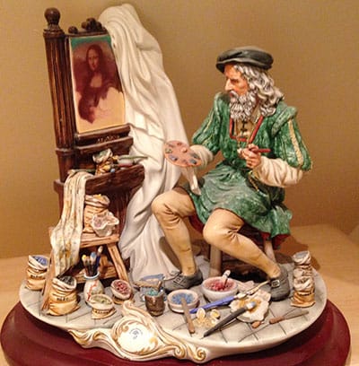 The missing Michael Angelo ornament