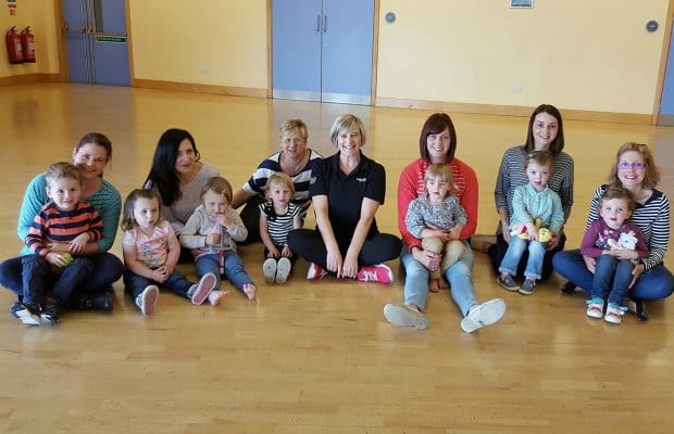 Children and parents at the Mini Mambos session