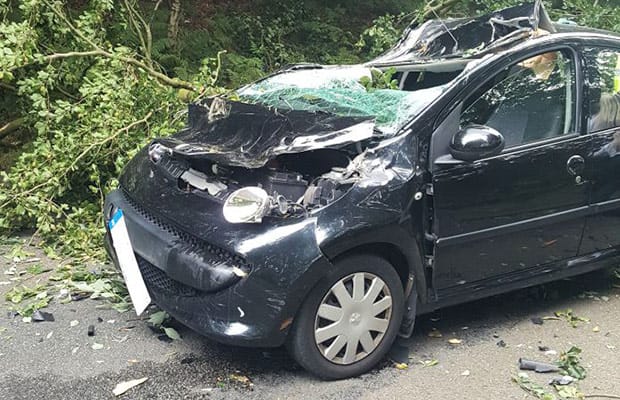 Damage to the car hit by a tree branch near Gentleshaw