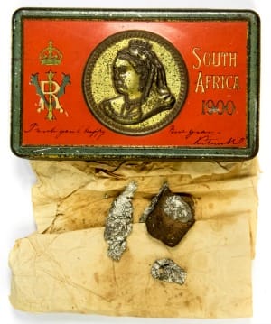 The tin containing remnants of chocolate from the Boer War
