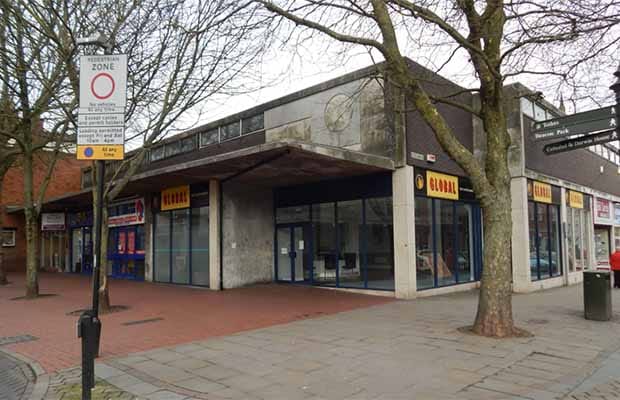 The empty shop at 1 Bore Street