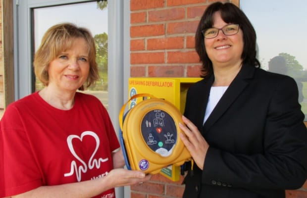 Jo Walker, manager at Lichfield & District Crematorium with Donna Stokes, from the British Heart Foundation