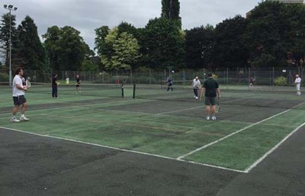 Beacon Park tennis courts