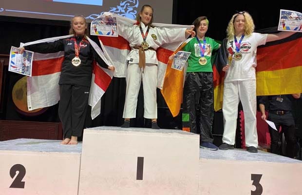 Robyn Bailey and Ellie Lancaster on the podium