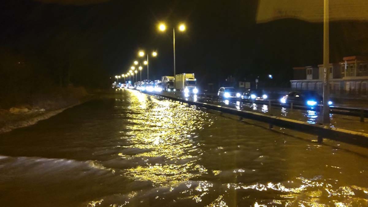 Flooding on the A38 during Storm Dennis