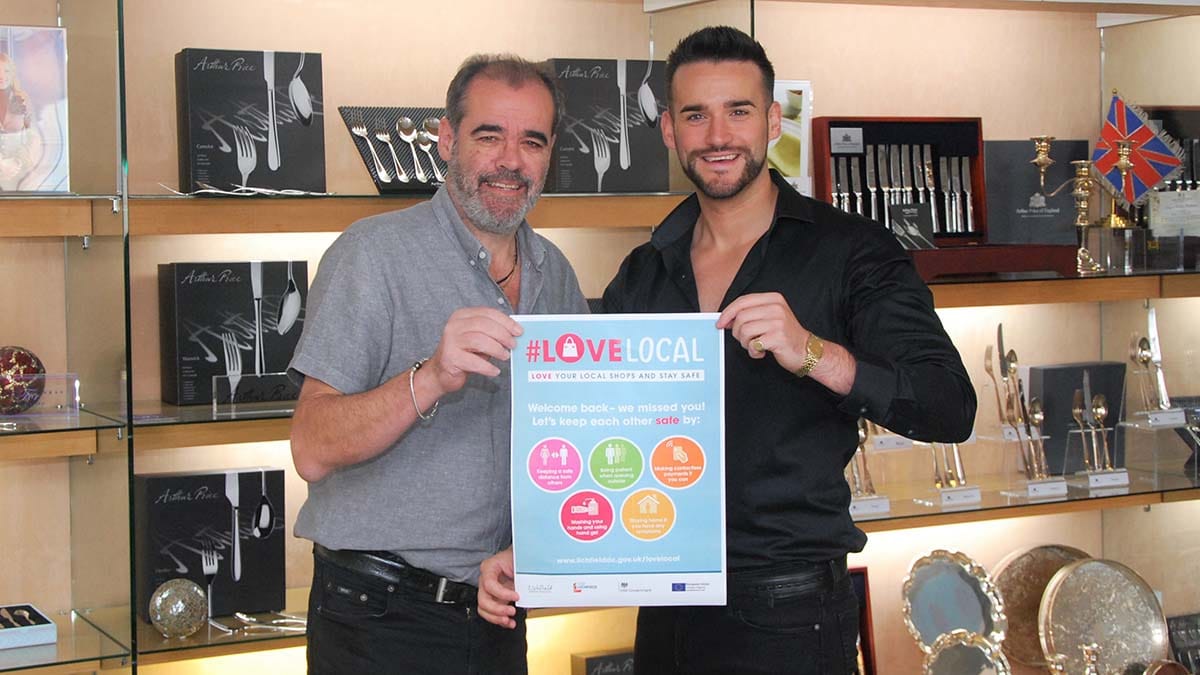 Simon and James Price
