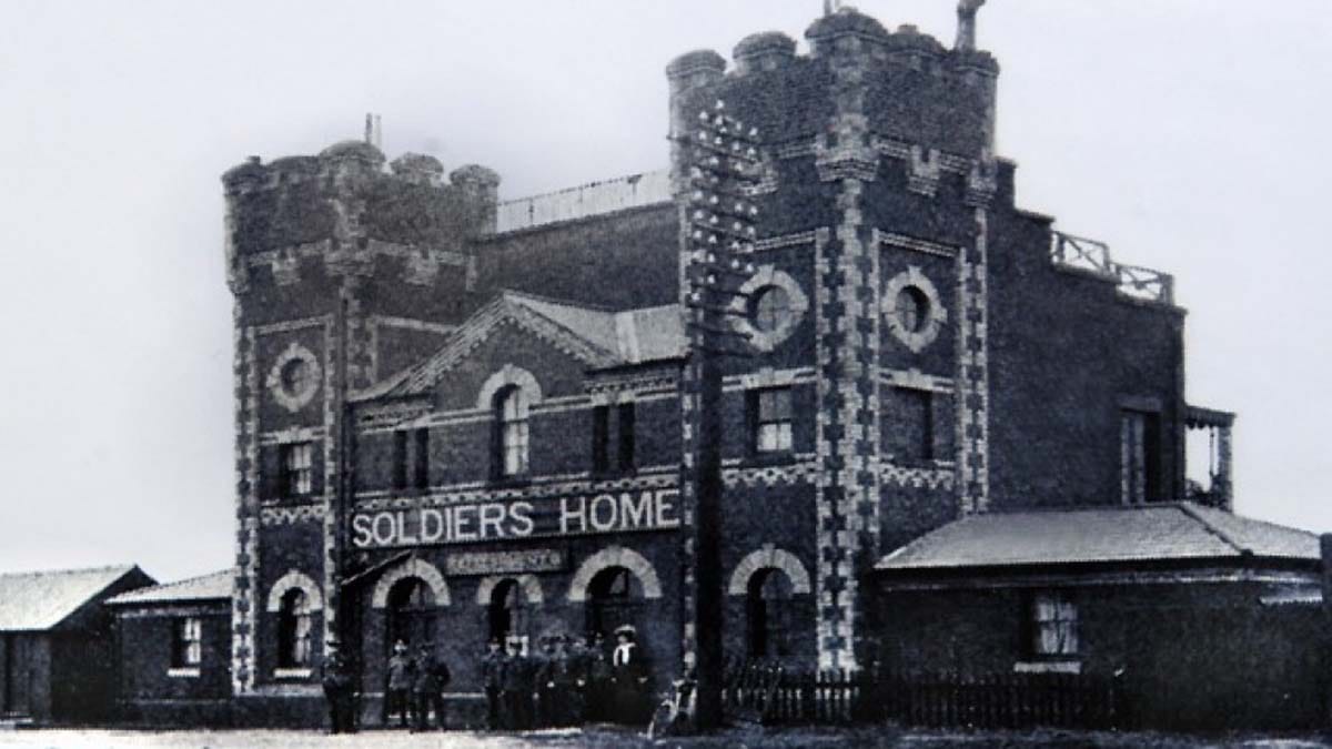 The building when it was a home for old soldiers