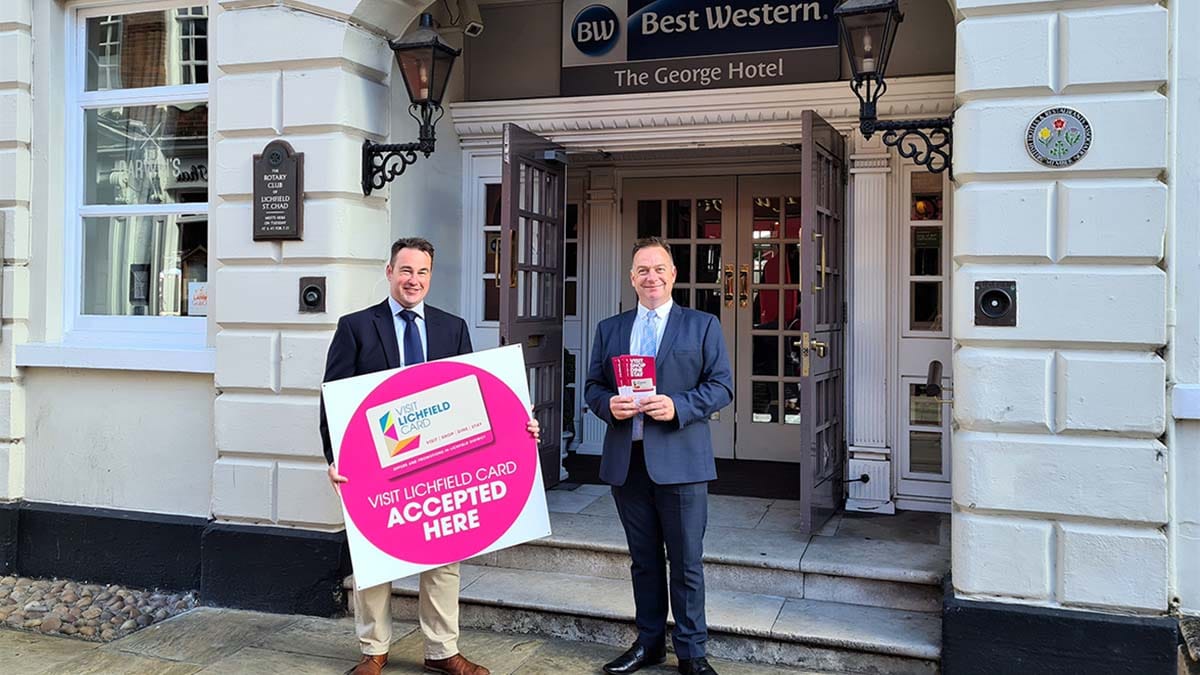Cllr Iain Eadie with Mark Santy, general manager at The George Hotel