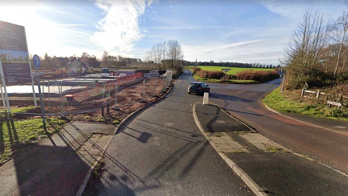 The junction of Clay Pit Lane and The Fosseway