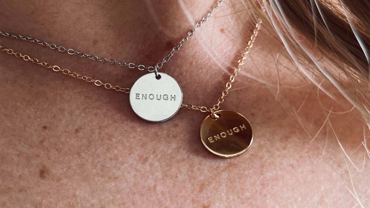 The fundraising necklace