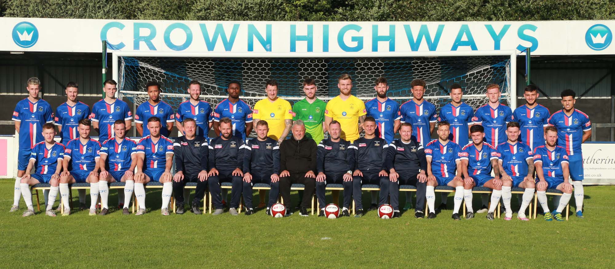 Back row: Liam Kirton, Aaron Ashford, Louie Lake, Dilano Reid, Jack Langston, Lewis Riley Stewart, Adam Jenkins, Callum Hayward, Curtis Pond, Andy Parsons, Ryan Wynter, Ben Lund, Luke Mcginnell, Reggie Smith, Keiron Berry. Front row: Harry Crook, Alex Curtis, Alex Melbourne, Mitch Botfield, Matt Witts, Chris Slater,Jammie Hawkins, Steve Jones (Chairman), Mark Swann, Kris Taylor, John Birt, Oli Hayward, Conner Hadderway, Jordan Evans, Zack Foster. Picture: Dave Birt