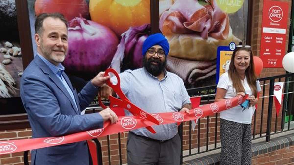 Christopher Pincher MP, Narinder Sangu and Shenstone Parish Council clerk Shirley O'Mara