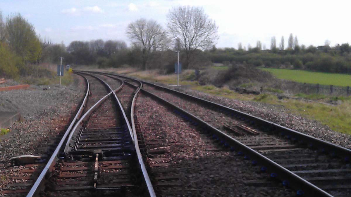 The existing tracks out of Lichfield towards Alrewas and Burton