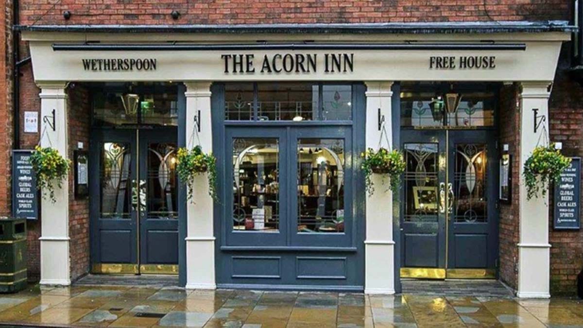 The Acorn Inn
