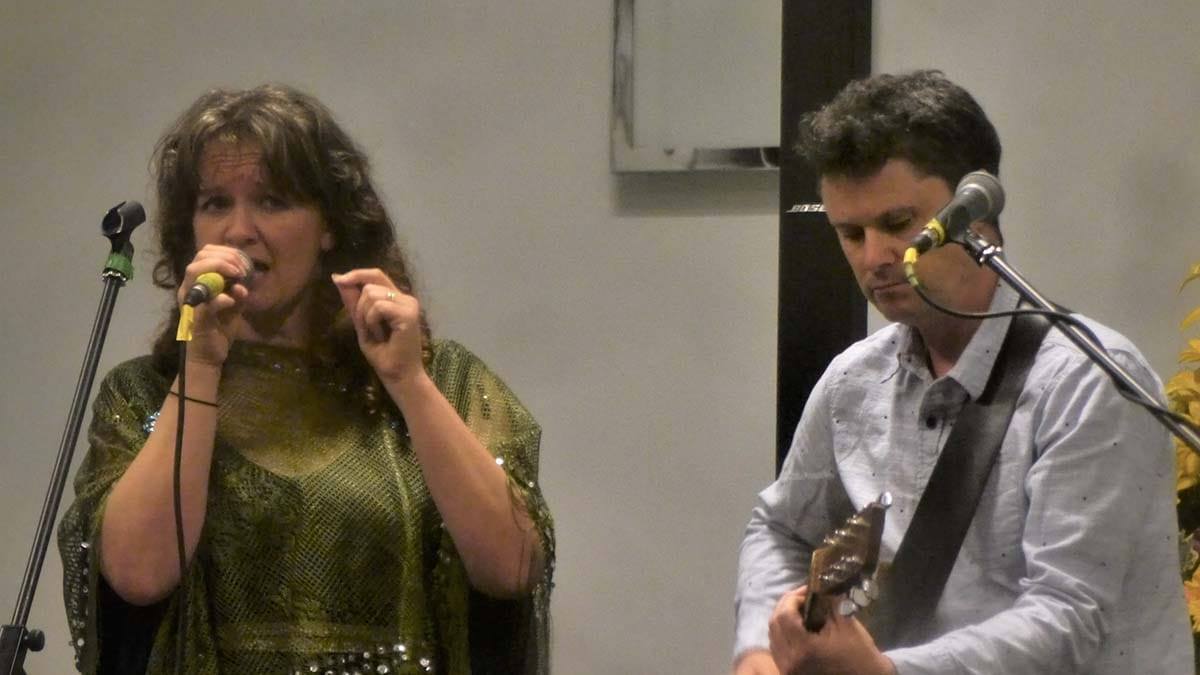 Kathryn Roberts and Sean Lakeman