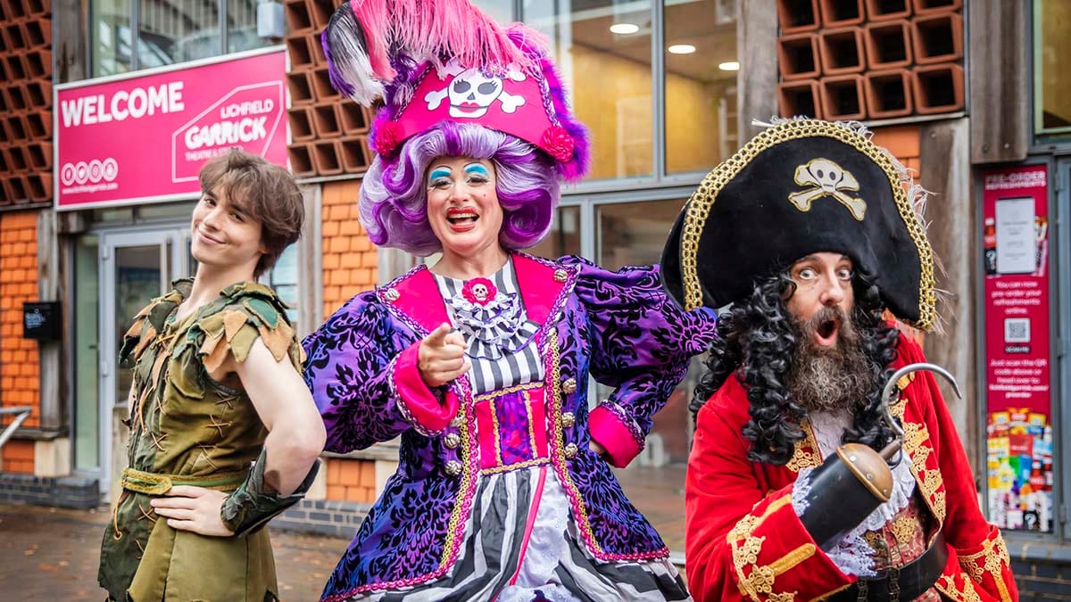 The case of the Lichfield Garrick's pantomime