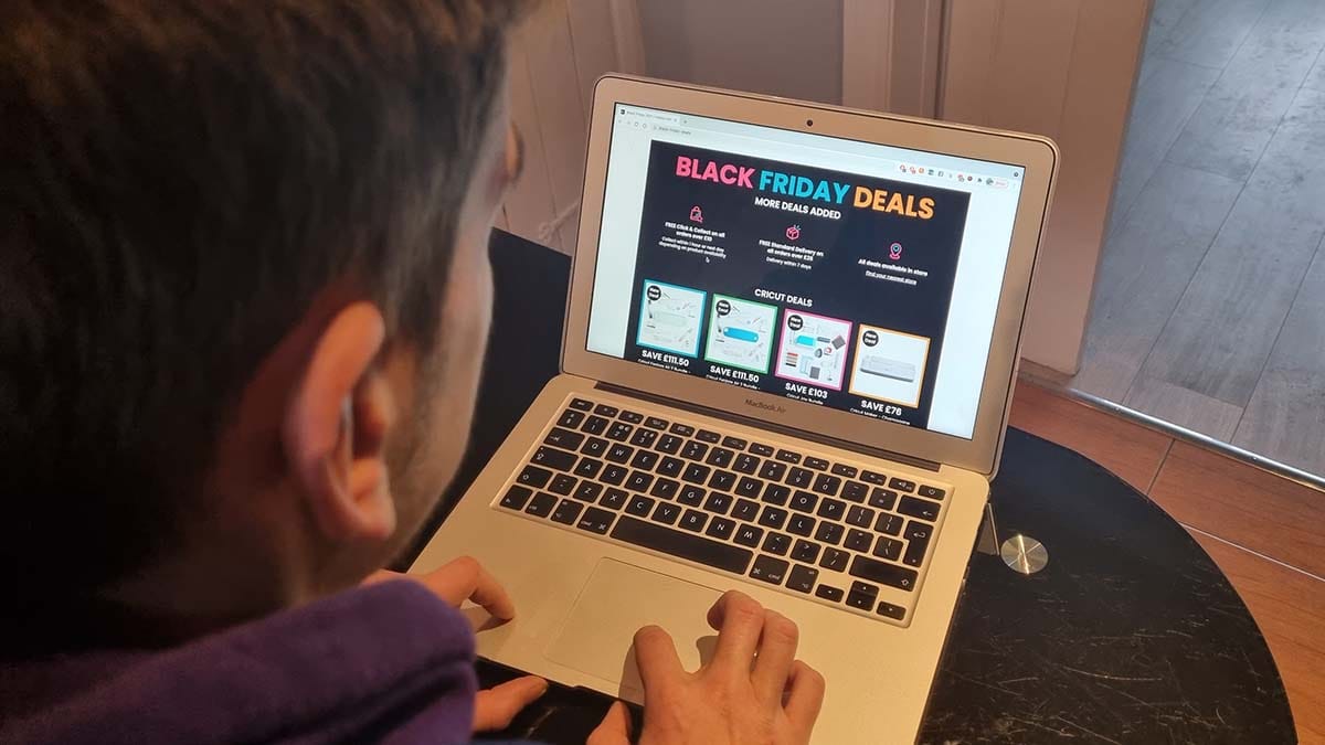 Black Friday online shopping