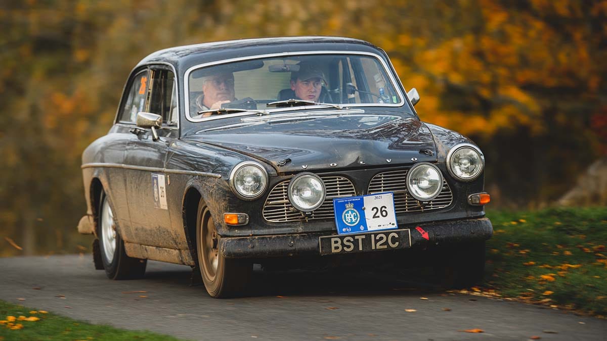 Paul Dyas and Martyn Taylor in their 1965 Volvo Amazon