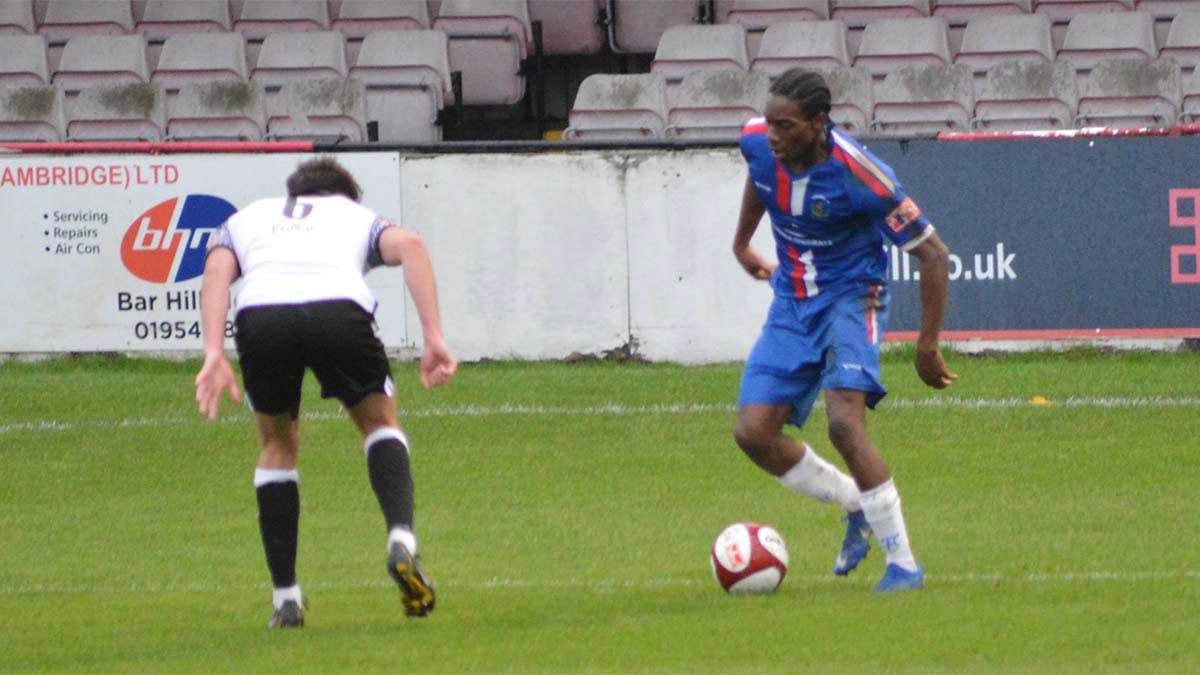 Action from Cambridge City v Chasetown FC