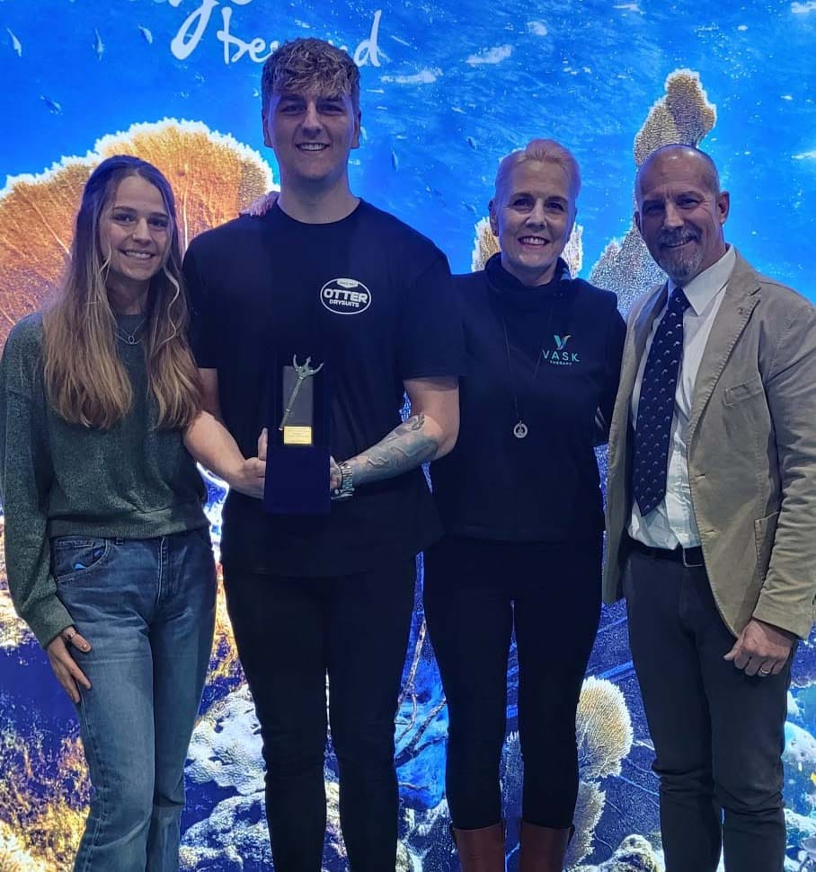 Carl's daughter George and son Ben with Victoria  Ann Spencer-Kibble and Edoardo Pavia