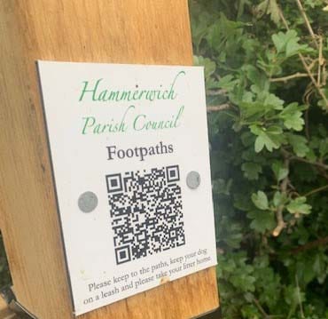 One of the QR codes on the new signposts in Hammerwich