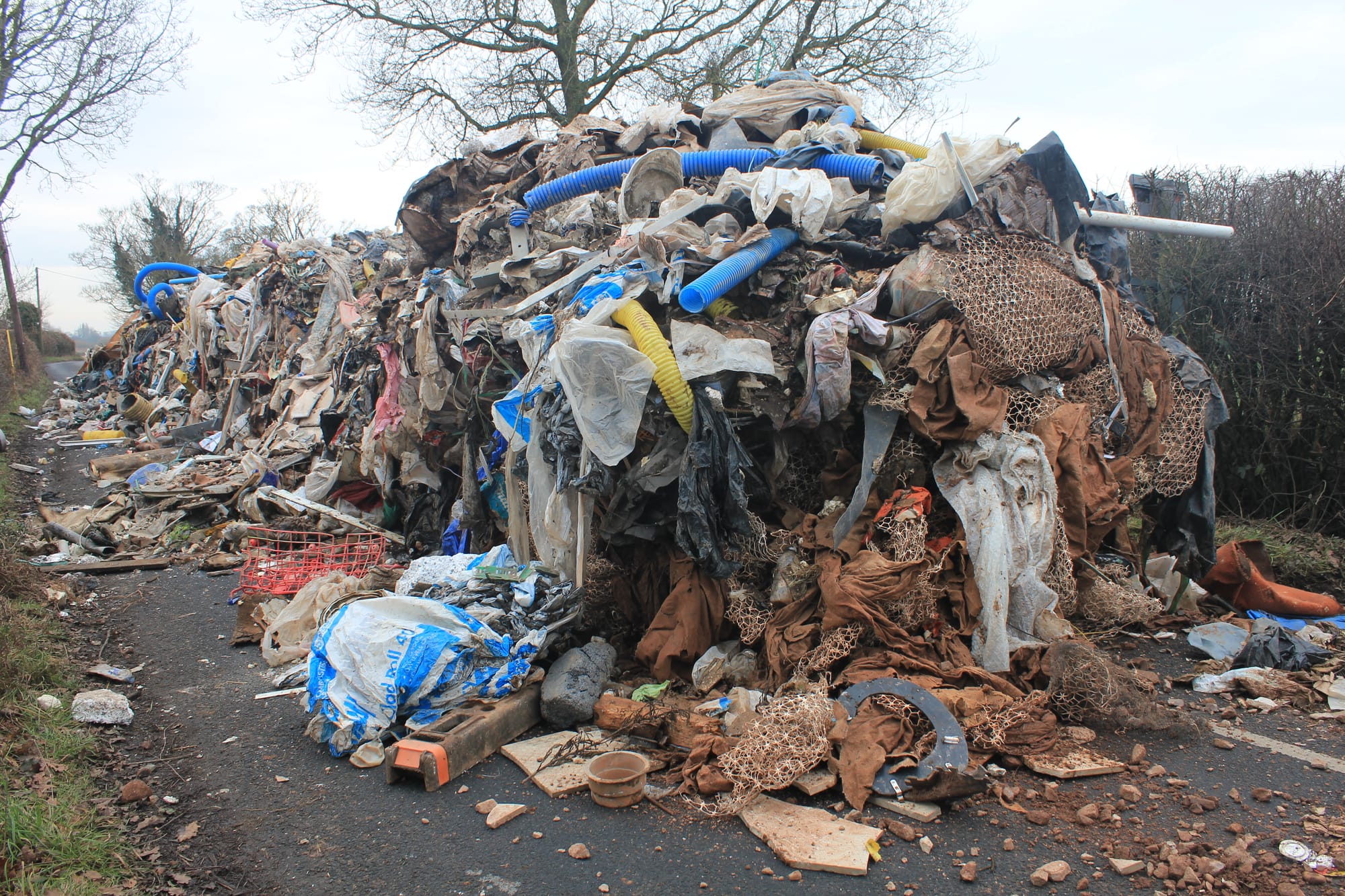 Rubbish dumped on Watery Lane