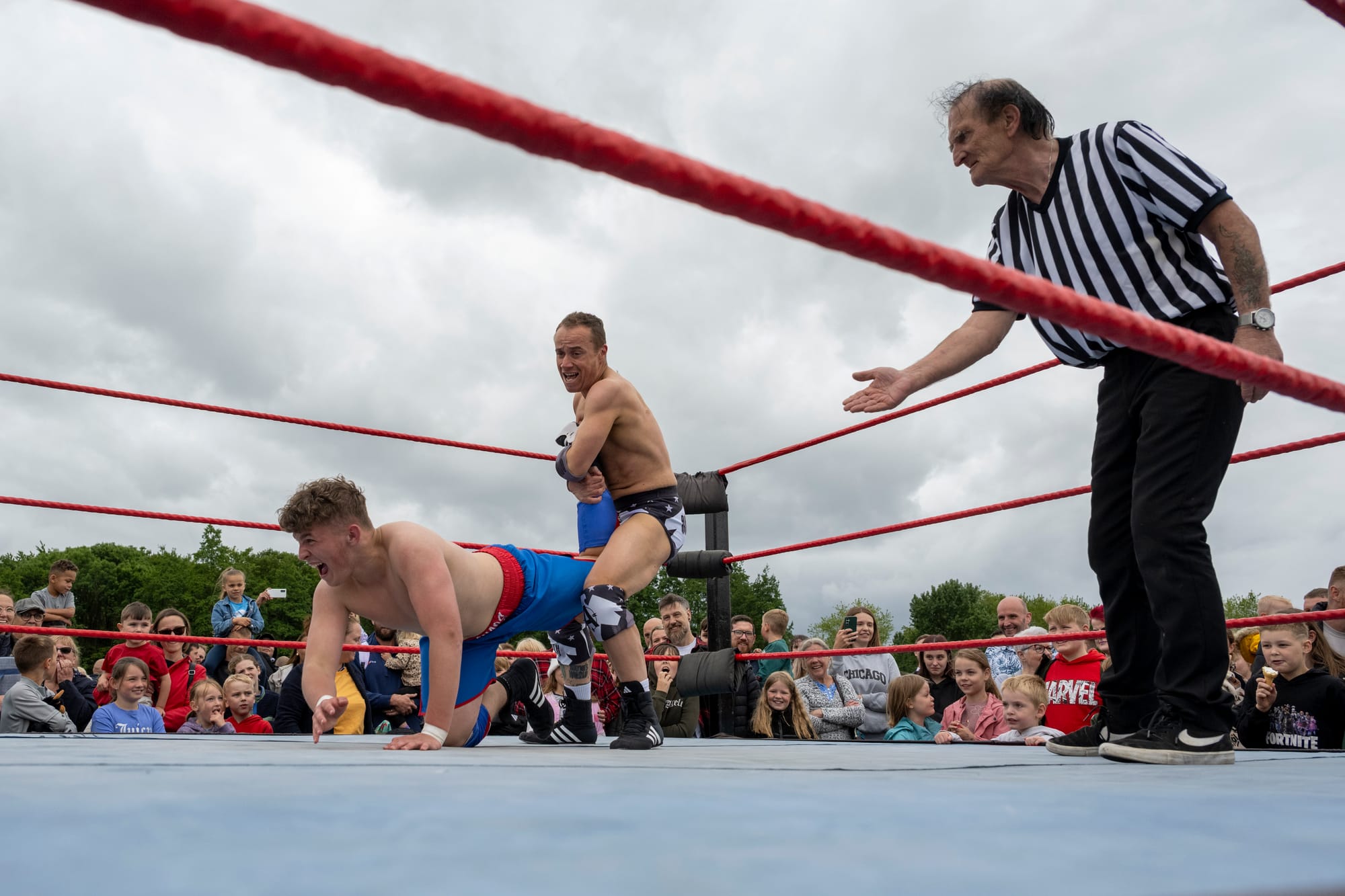 Wrestlers at the Lichfield Bower