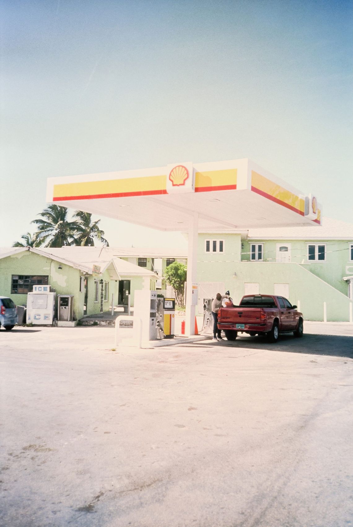 gas in the bahamas