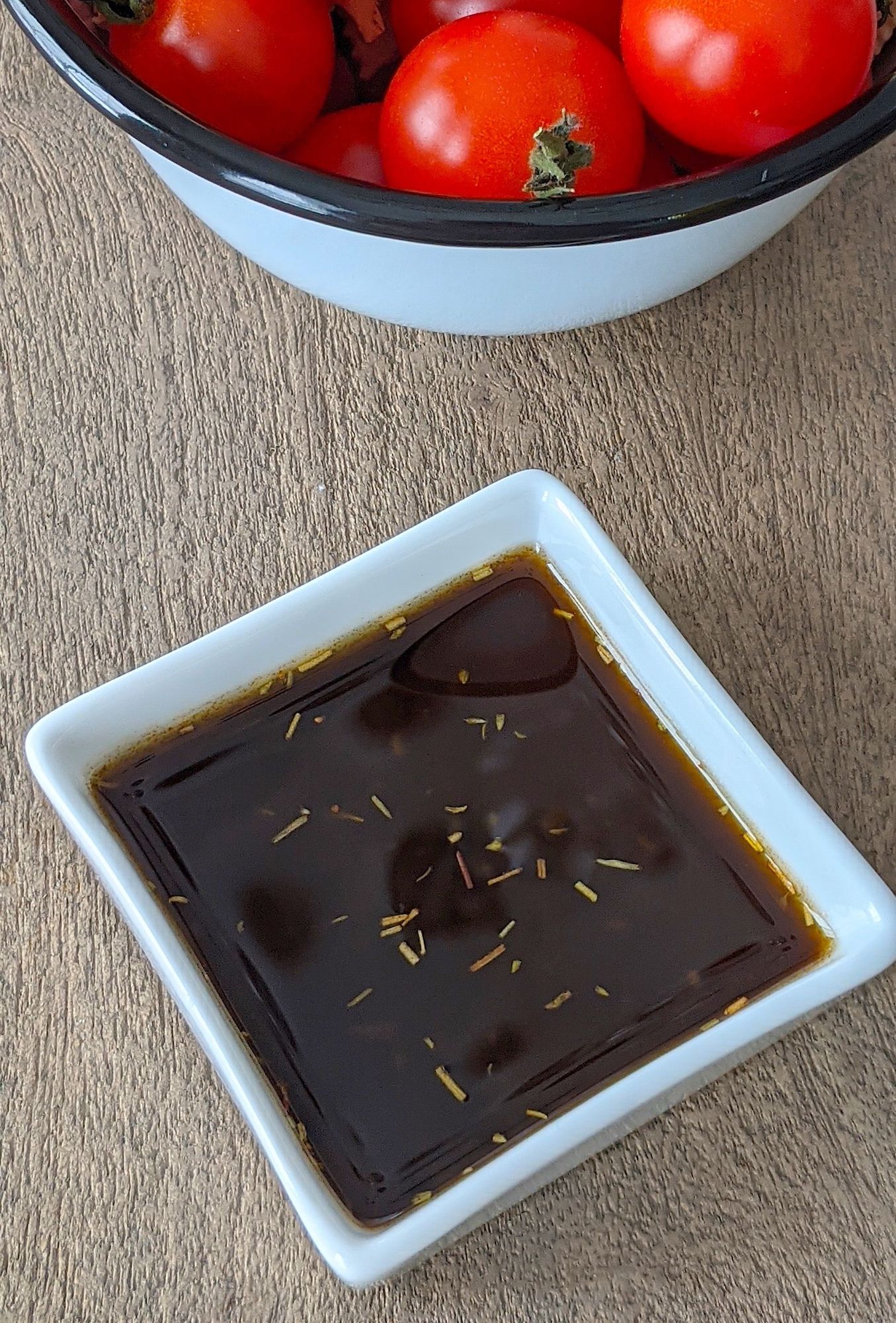 Balsamic Olive Oil Dip Recipe