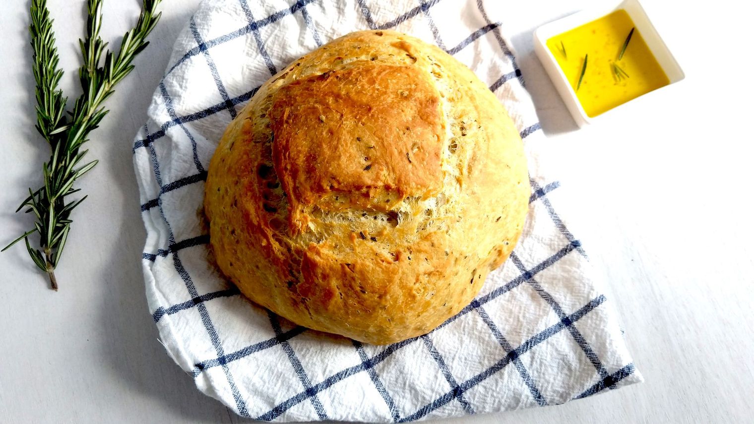 No Knead Olive Oil Rosemary Bread Recipe