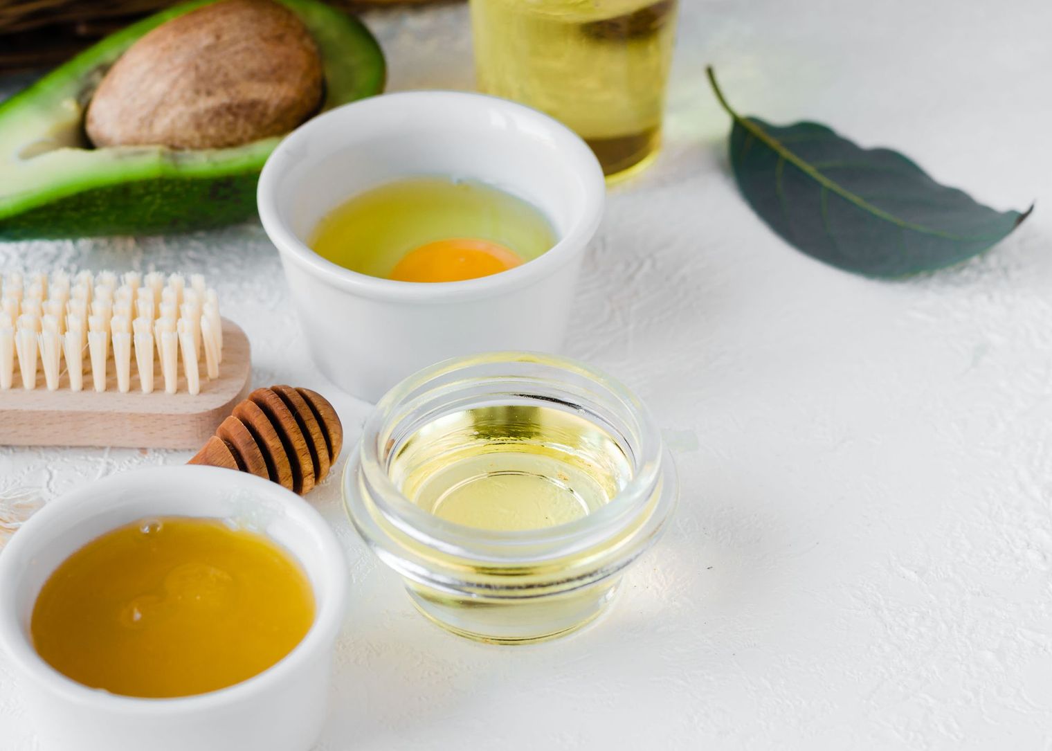 Egg and Olive Oil Hair Mask Benefits