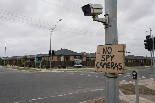 Google's AI was asked about 15-minute cities. One in eight times, it treated the conspiracy as a fair fight.