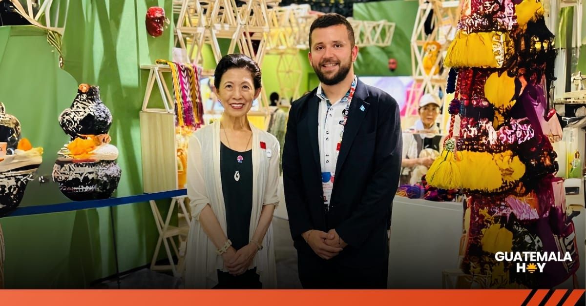 La Princesa Takamado visita el pabellón de Guatemala en la Expo 2025 Osaka
