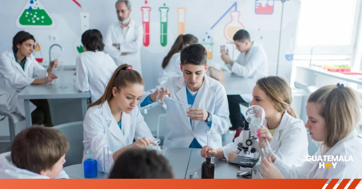 ¿Quieres estudiar un posgrado? Lanzan becas de hasta Q200 mil para guatemaltecos