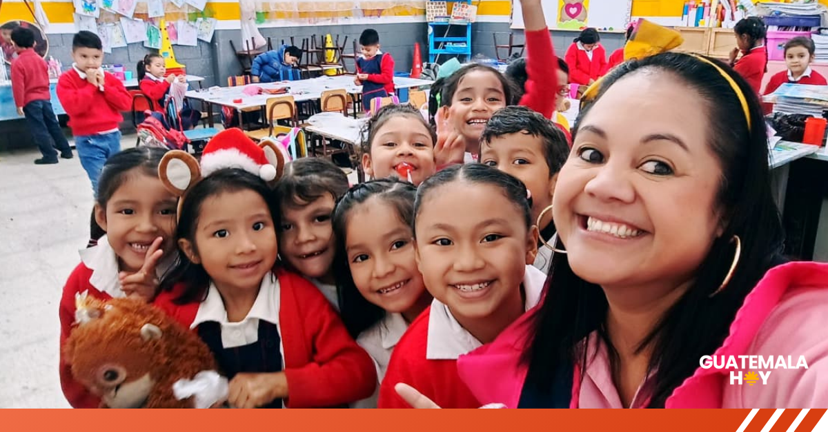 Guatemala destaca en Iberoamérica con la nominación de Brenda Donis al Premio Docente Líder 2.0