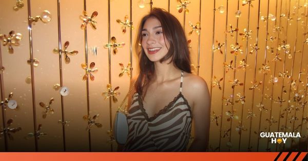 Billboard Latin reconoce a Adria Ibau entre artistas emergentes