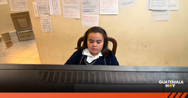 Marina Vásquez, la niña guatemalteca de 10 años que llevará su talento matemático hasta Singapur