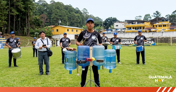 Cuando el reciclaje se convierte en música: estudiantes de Alta Verapaz crean su propia banda