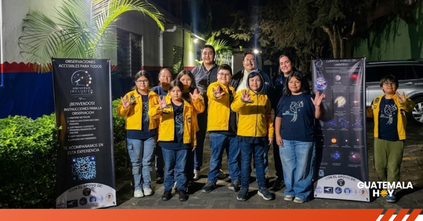 Niños guatemaltecos crean “Universo Inclusivo”, un proyecto que acerca el espacio a personas sordas