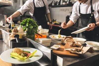 From Prix Fixe to à la Carte: Tailoring Insight Delivery Across Your Organization