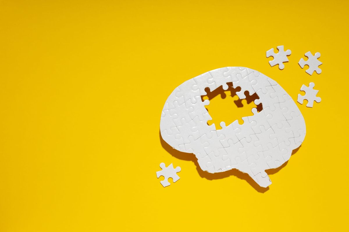 Neurotechnology for Cognitive Performance: Wearables That Train Your Brain