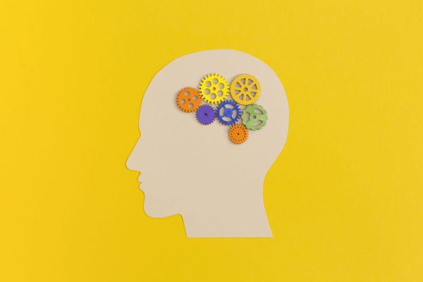 Why Rich People Visualize Backwards