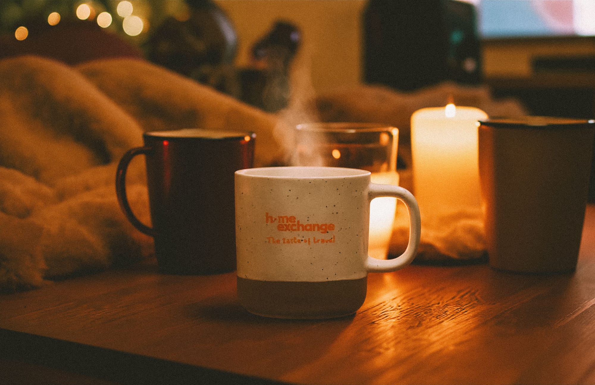 Schnell sein und eine HomeExchange-Tasse als Geschenk bekommen