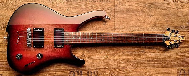 Zerberus-Guitars Dragon Guitar Series