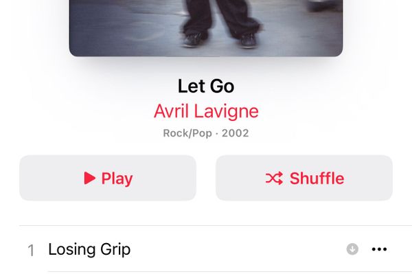 Day 5: Apple keeps deleting my games and music